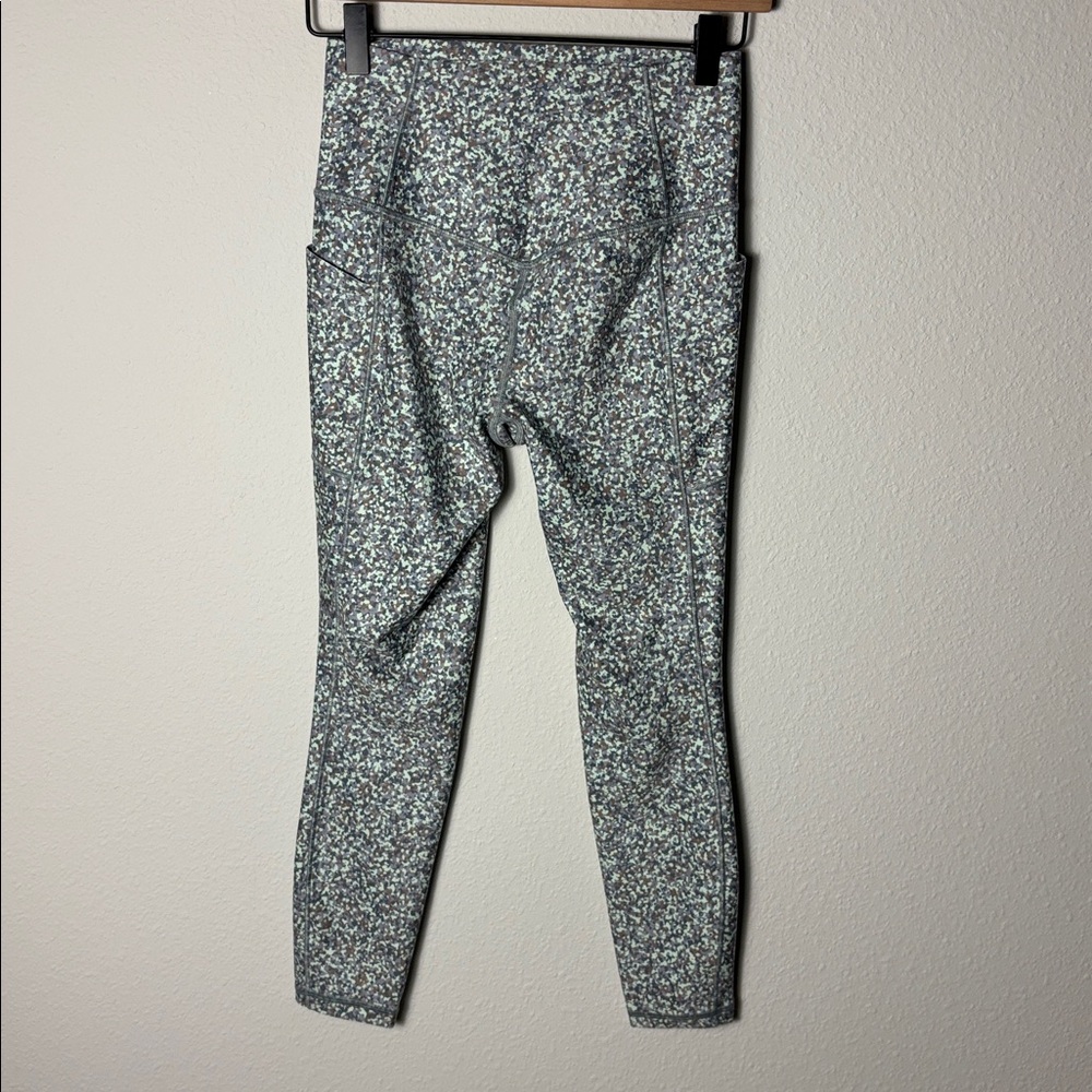 Athleta Salutation Stash 7/8 Tight Speckled - Picture 2 of 4